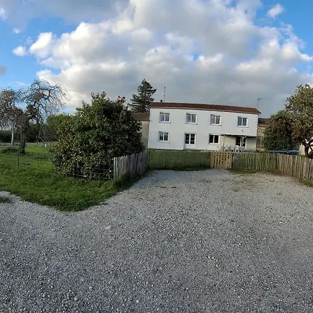 Un Sejour A La Campagne Vakantiehuis