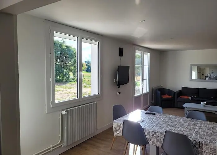 Un à La Campagne * Courpignac